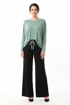 Helnay T-Shirt with Black Pajama