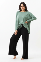 Helnay T-Shirt with Black Pajama